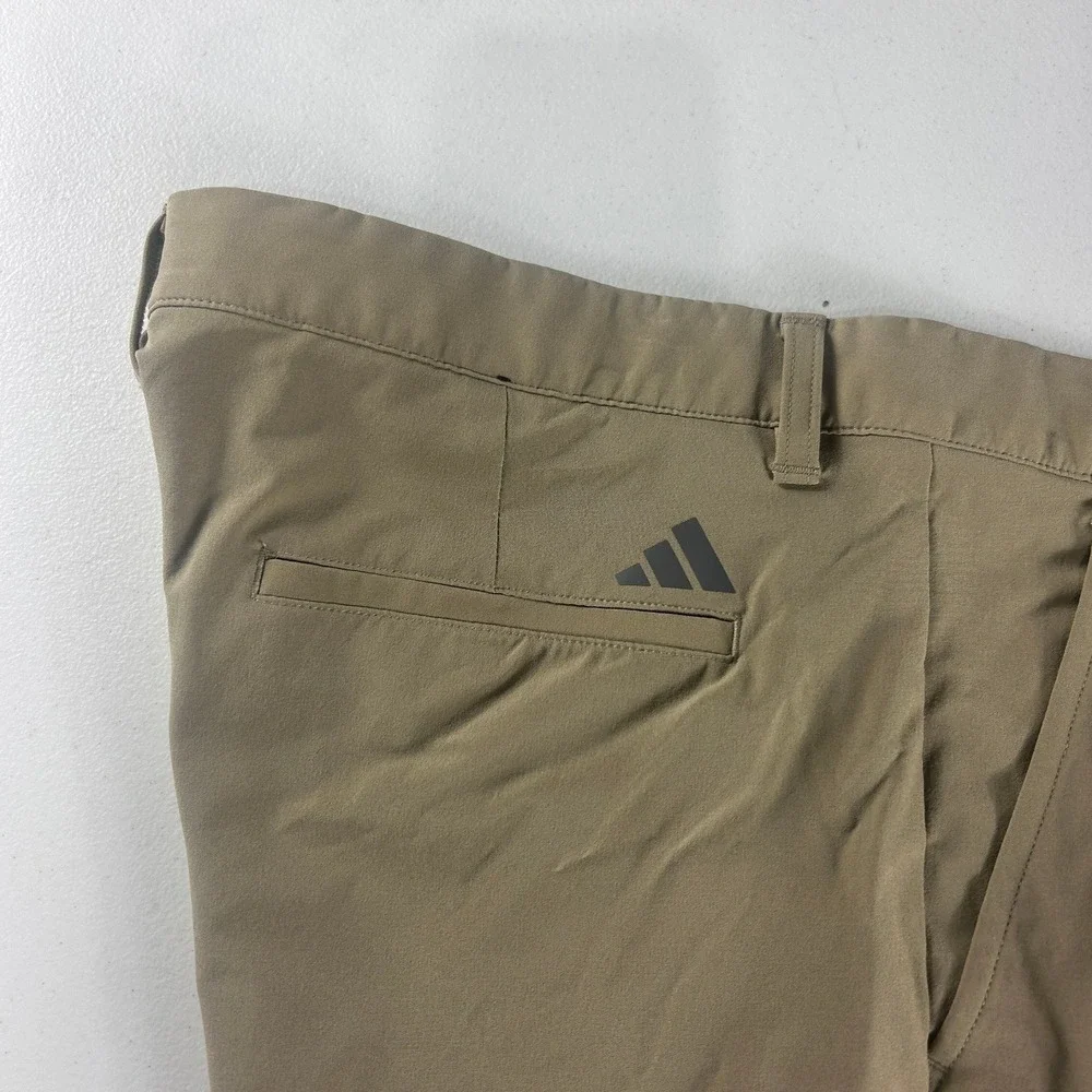 Adidas Mens Golf Shorts Size 36 Brown Khaki Stretch Primegreen Performance
